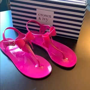 Crown & Ivy Hot Pink Jelly Sandals Size 7